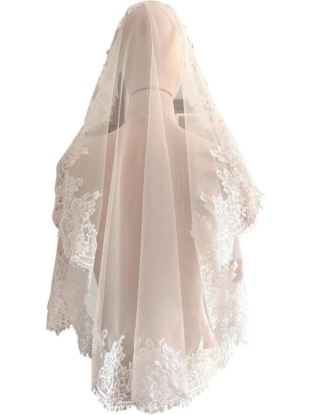Floral Lace Edge Fingertip Length Wedding Veil with Comb for Brides & Special